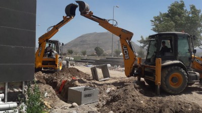 2 ADET JCB